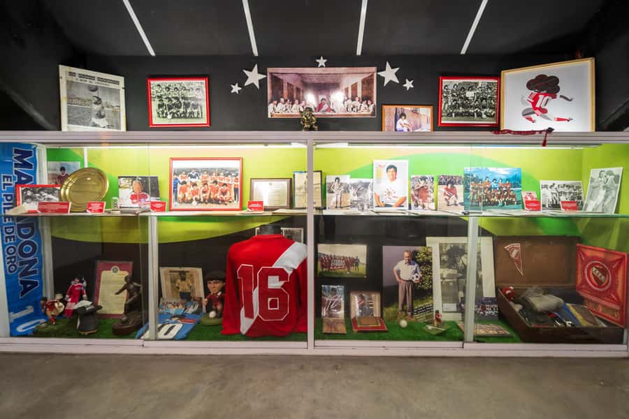AllMaradona Buenos Aires: Maradona House Museum and Stadium - Is $138 a fair price?