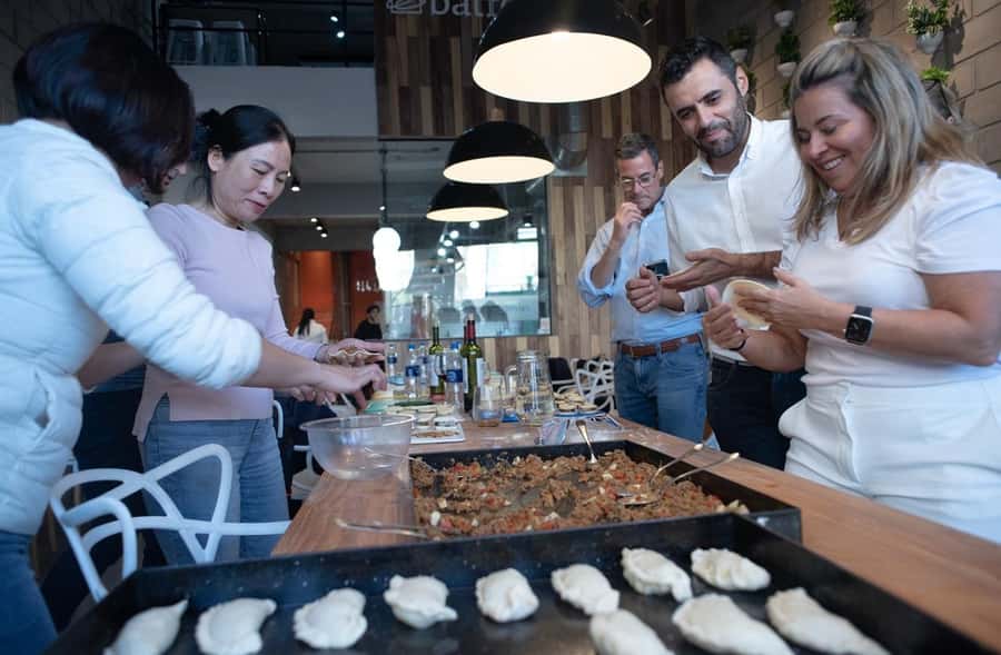 Argentinian Empanadas Cooking Experience in Palermo, Bs As - Starting with ingredients, tools, and dough