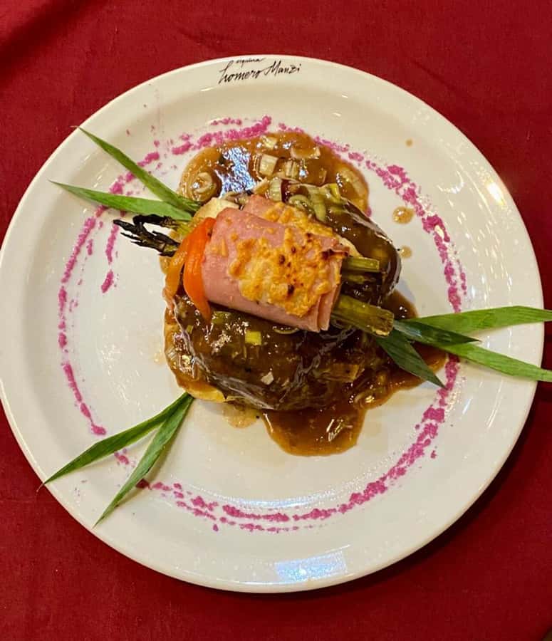 BA: Tango Show and Optional Dinner at Esquina Homero Manzi - Pickup, drop-off, and accessibility details