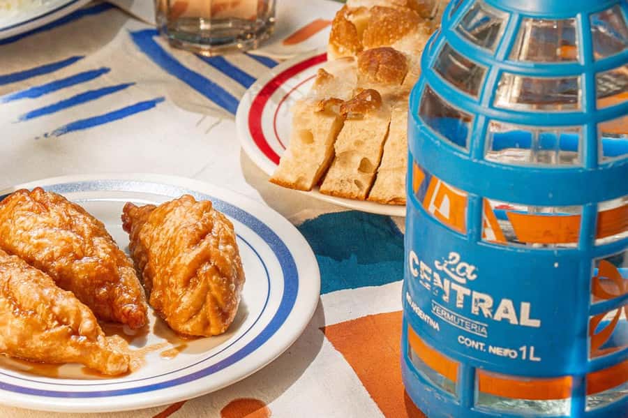 Bar Safari: 4 Best Mendoza’s Bars in 1 night. + Full Dinner - What the food really means by full dinner