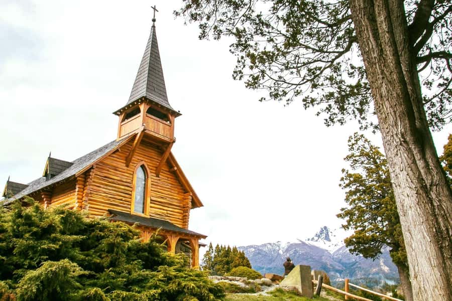 Bariloche: Circuito Chico and Campanario Hill - Leaving Bariloche for the wooded shore