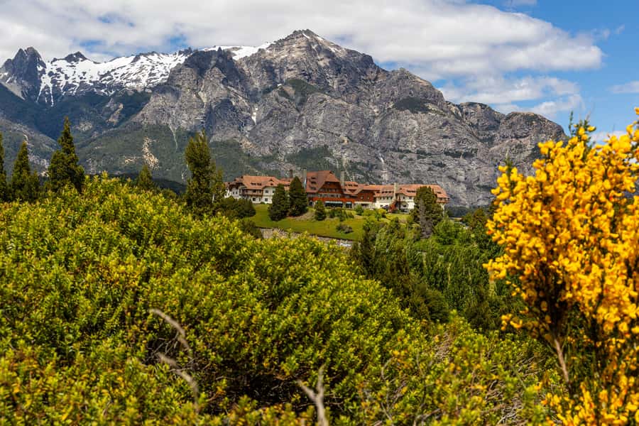 Bariloche: Circuito Chico, iconic postcards of Bariloche in a single tour - Along Nahuel Huapi Lake
