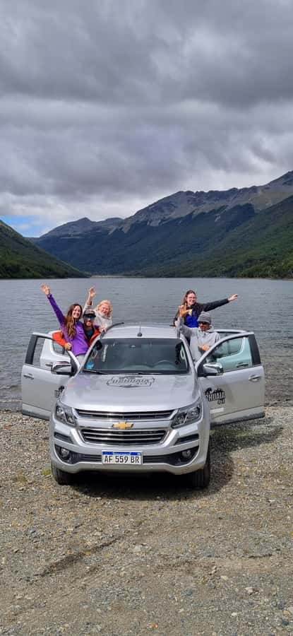 BIG FUEGIAN LAKES OFF-ROAD 4x4 - From Ushuaia to Garibaldi Pass