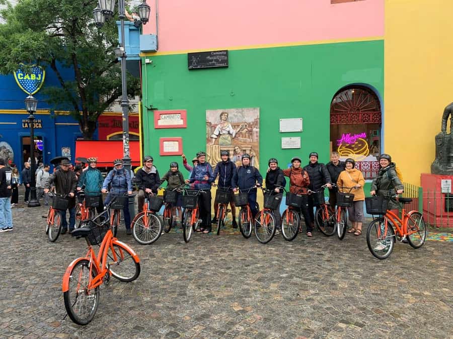 Bike Tour: Buenos Aires to the South - Plaza de Mayo and the old civic center