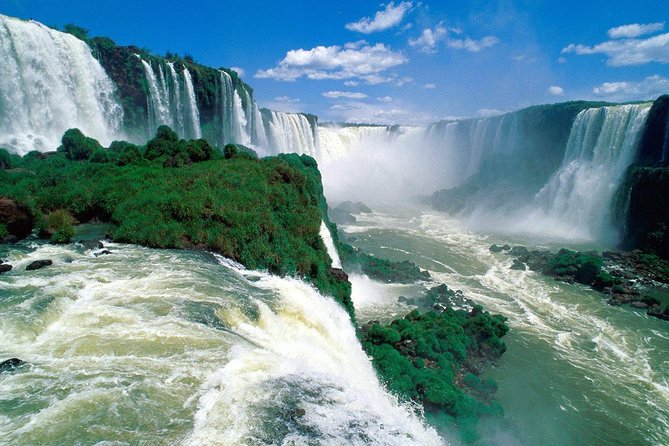 Brazilian Side of Iguazu Falls Half-Day Sightseeing Tour - Weather, clothing, and photography