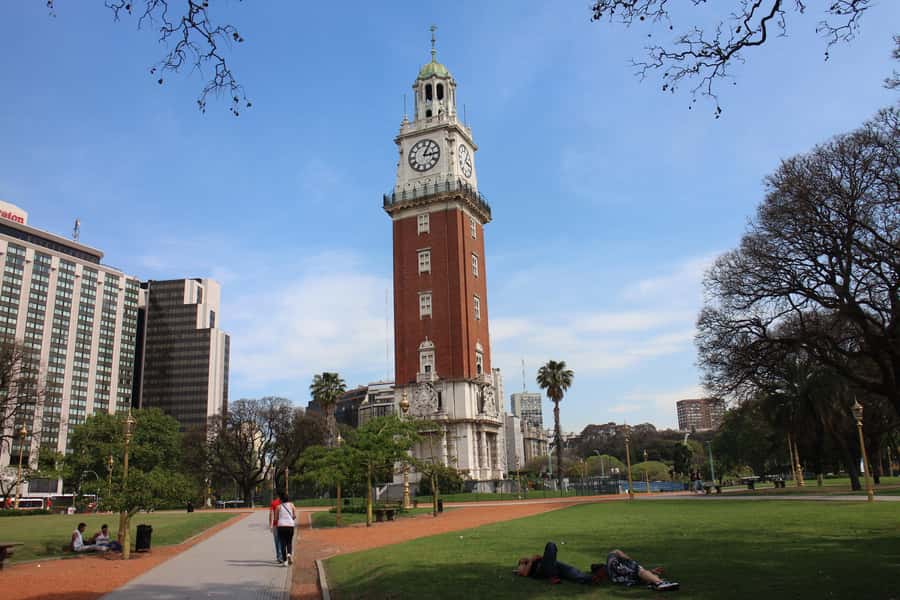 Buenos Aires: 3-Hour Private Customizable Tour - Retiro: a useful link between major districts