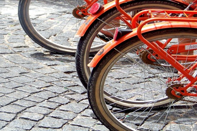 Buenos Aires Bike Tour: San Telmo and La Boca Districts - Puerto Madero, where old docks meet new Buenos Aires