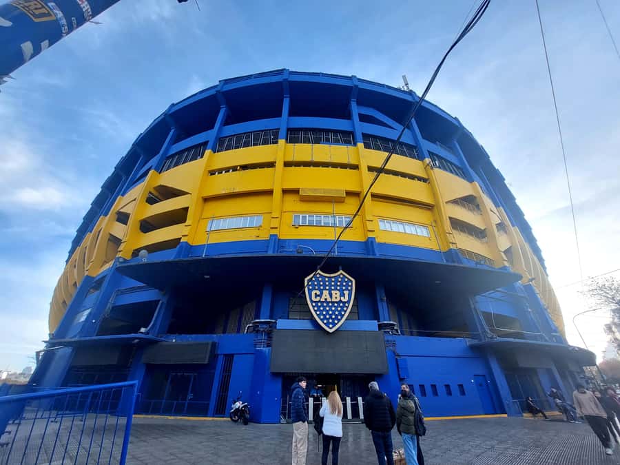 Buenos Aires: Boca Juniors and River Plate Football Tour - Who should book this football tour?