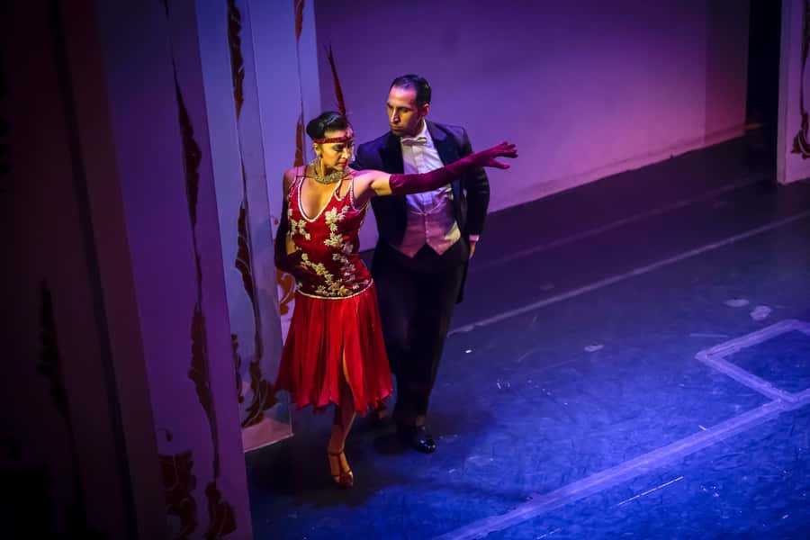 Buenos Aires: Café de Los Angelitos Tango Show & Dinner - Empanadas, wine, and the dinner upgrade