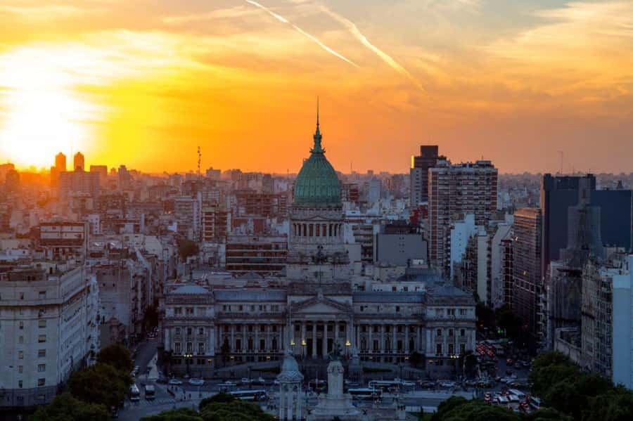 Buenos Aires: City Tour Porteno with Wine Tasting - What this five-hour Buenos Aires tour is really for