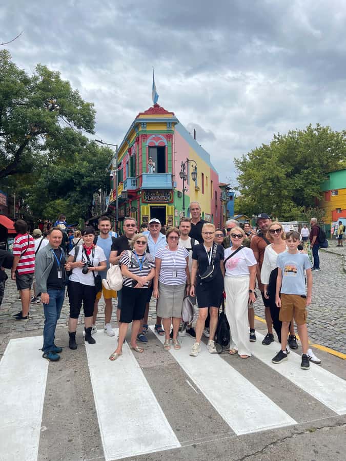 Buenos Aires: Customizable City Tour in Polish - Adding shopping and cultural visits