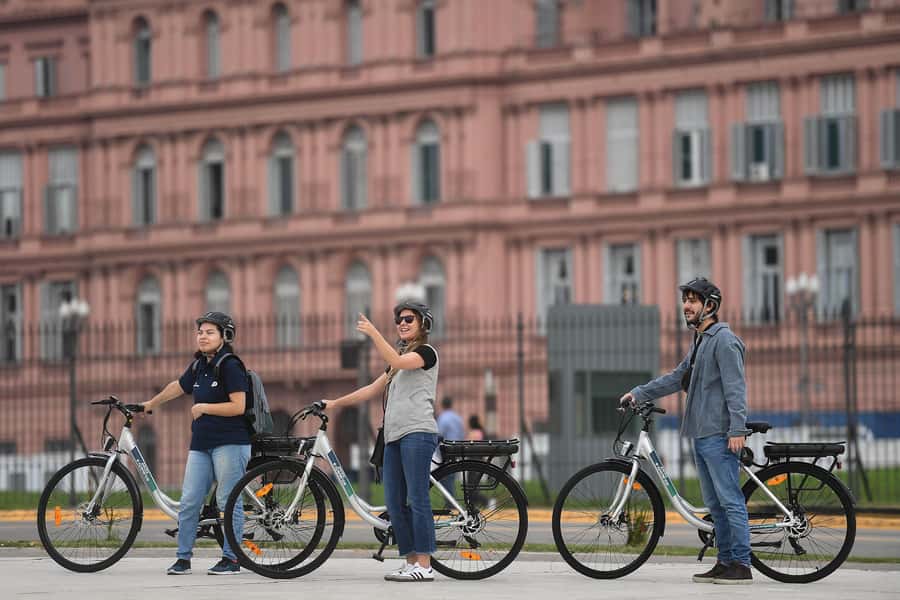 Buenos Aires: E-Bike Tour in the South Circuit of Buenos Aires - La Bombonera and the color of Caminito