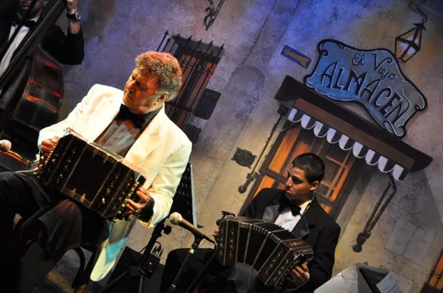 Buenos Aires: El Viejo Almacen Tango Show & optional Dinner - Why El Viejo Almacén makes a strong first tango night