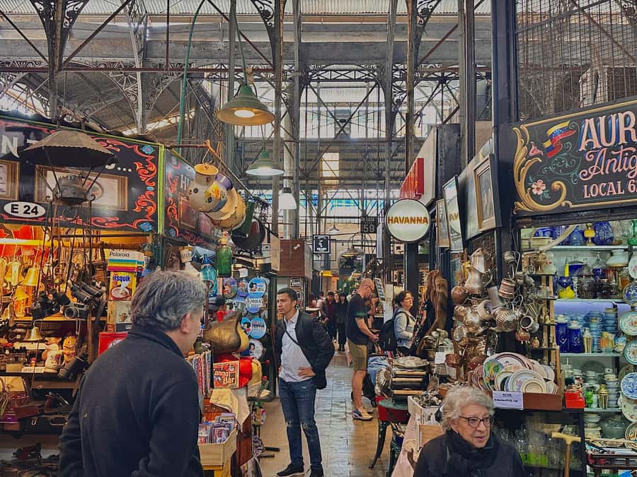 Buenos Aires Fairs: San Telmo & Mataderos Cultural Tour - The trip southwest to Mataderos Fair