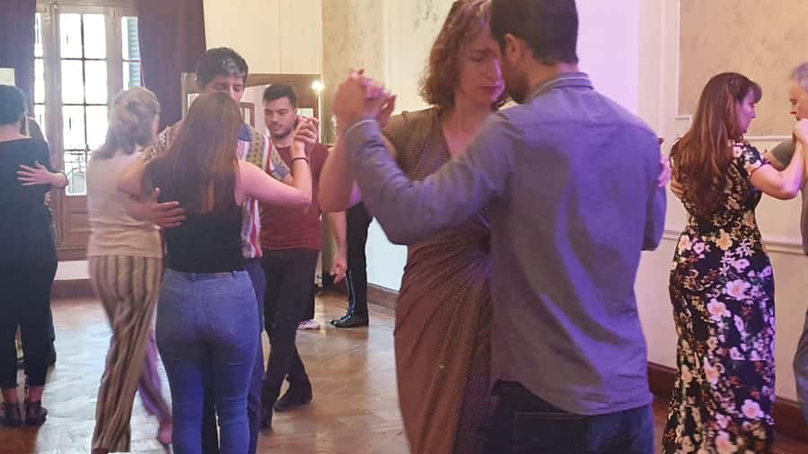 Buenos Aires: Group tango class with mate and snacks - Key points at a glance