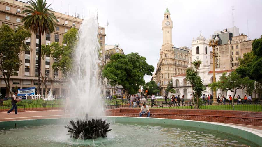 Buenos Aires: Historic District Private Guided Walking Tour - Casa Rosada and Argentina’s presidential center