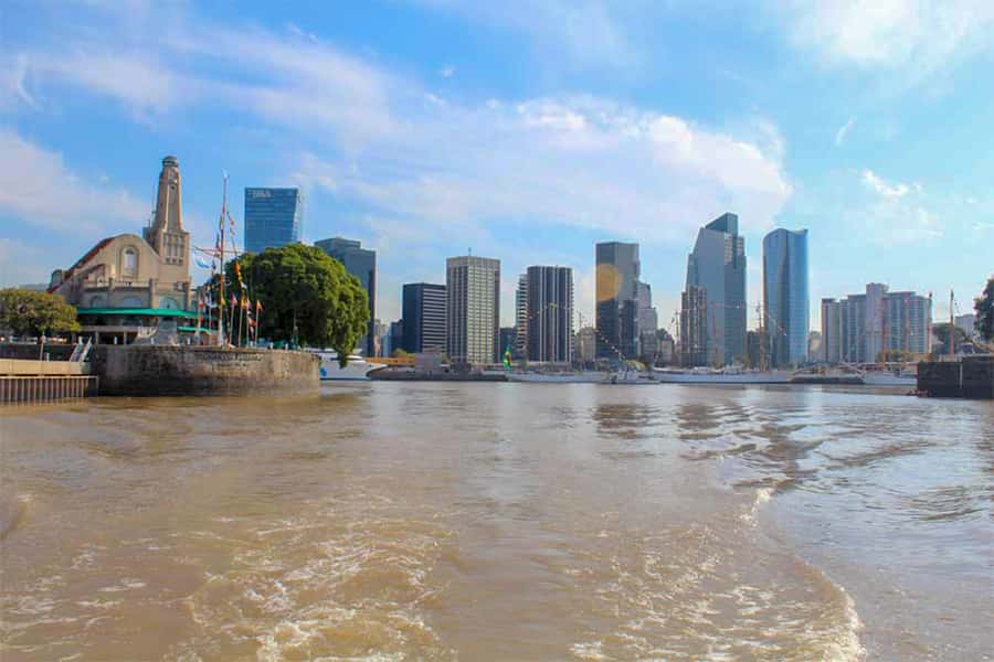 Buenos Aires: Navigation from Pto. Madero to La Boca - A different way to see Buenos Aires