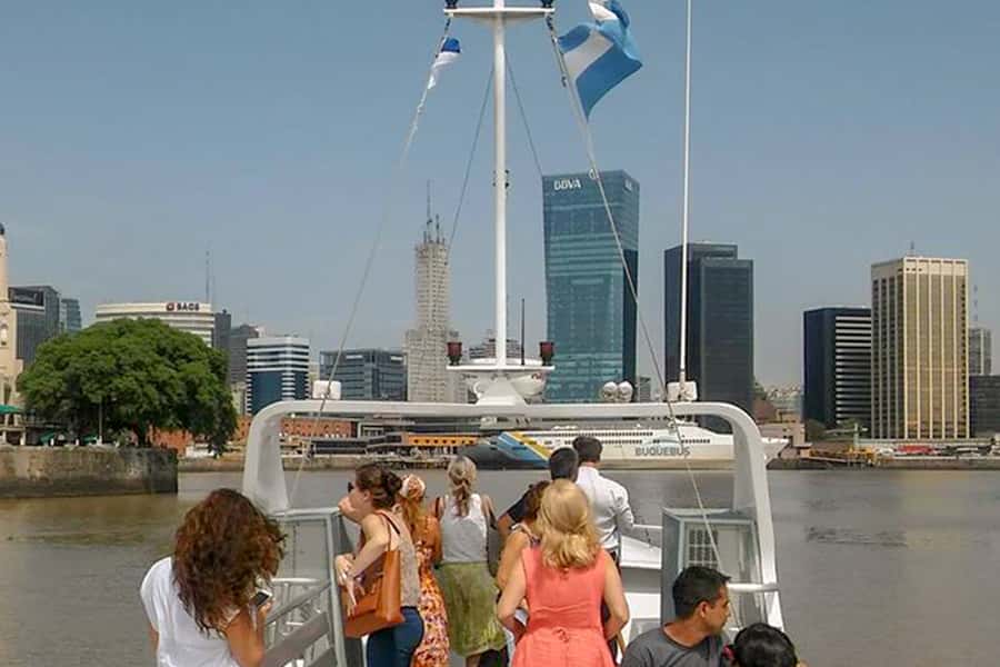 Buenos Aires: Navigation from Pto. Madero to La Boca - What the $18 price really gets you