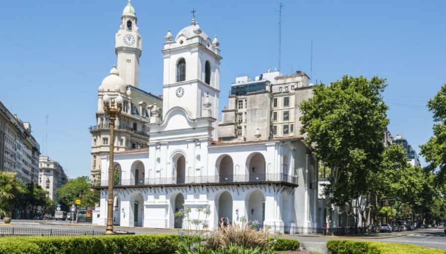 Buenos Aires Premium city tour with street food - Floralis Genérica and the final city view