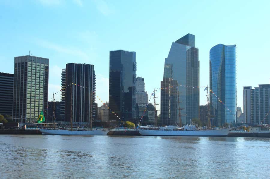 Buenos Aires: Premium Delta Navigation round trip - Should you book the Premium Delta Navigation?