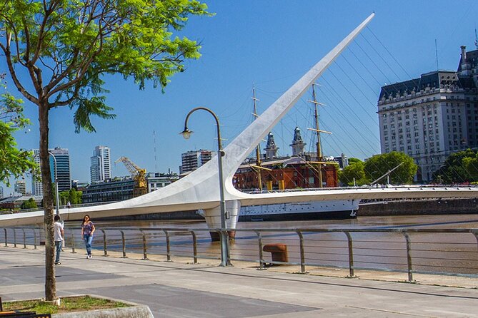 Buenos Aires: Private City Tour with Local Guide - Plaza de Mayo: the city’s civic center