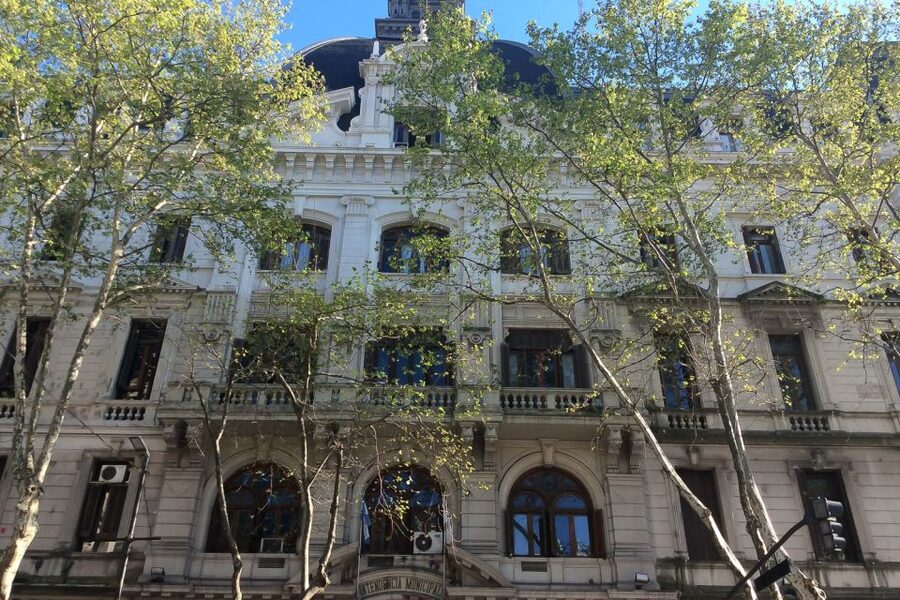 Buenos Aires Private Half-Day City Tour - What the $217 price means