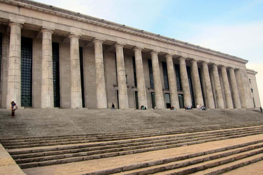 Buenos Aires: Recoleta Neighborhood Walking Tour - How much walking and time you really get