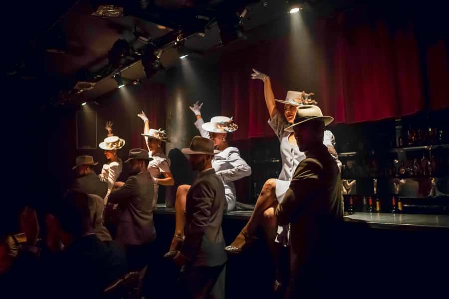 Buenos Aires: Rojo Tango Show with Optional Dinner - What the tango performance includes