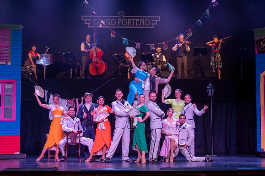Buenos Aires: Tango Show at Tango Porteño & Optional Dinner - What makes the orchestra and dancers special
