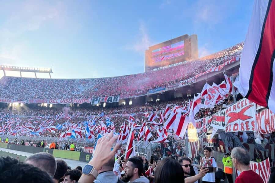 Buenos Aires: Tickets to Soccer Matches - Who will enjoy this football outing