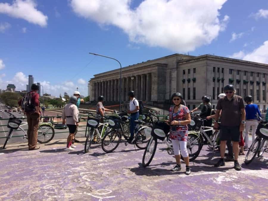 City Bike Tour in Palermo and Recoleta - The return through Palermo, Barrio Norte, and downtown
