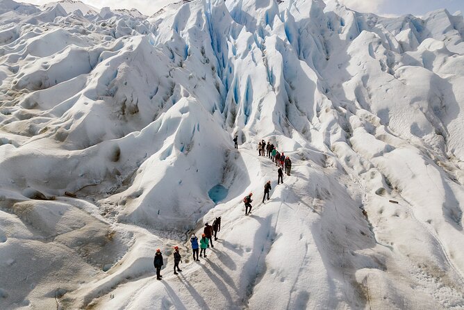 El Calafate Perito Moreno Glacier Minitrekking Adventure Tour - The 7:00 am Pickup and Ride to Bajo de las Sombras