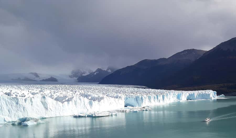 El Calafate: Perito Moreno Glacier & Optional Boat Cruise - Should You Book It?