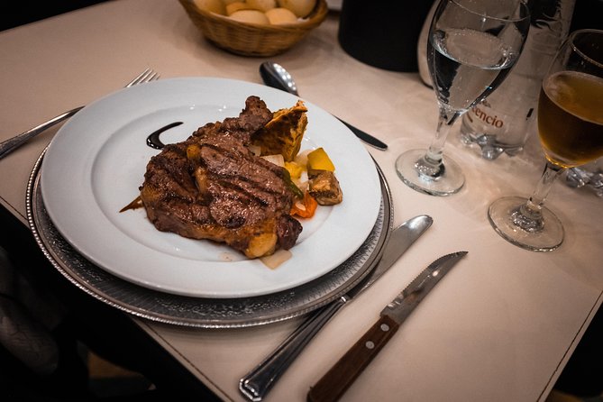 El Querandi Tango Show in Buenos Aires - Dinner or show only: choose with care
