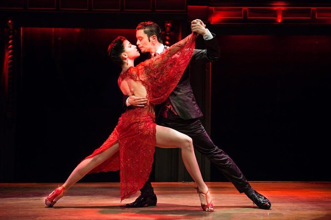 El Querandi Tango Show With Optional Dinner In Buenos Aires - What happens when you arrive