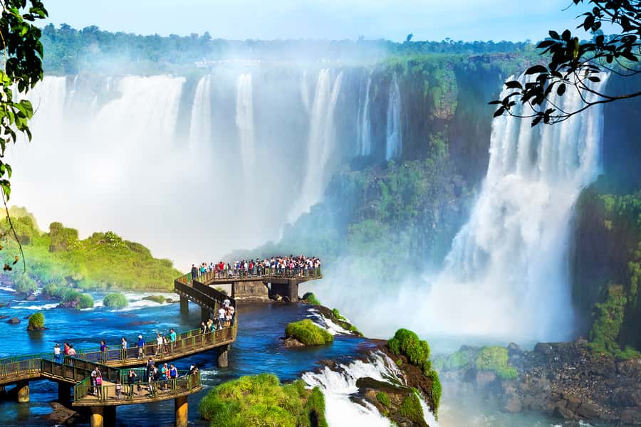 Explore Iguazu Falls in Brazil: An Unforgettable Experience - Food, bathrooms, and the end of the visit