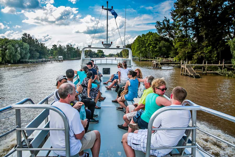From Buenos Aires: Classic Tigre Delta Tour - Walking along Victorica Avenue and the Luján River