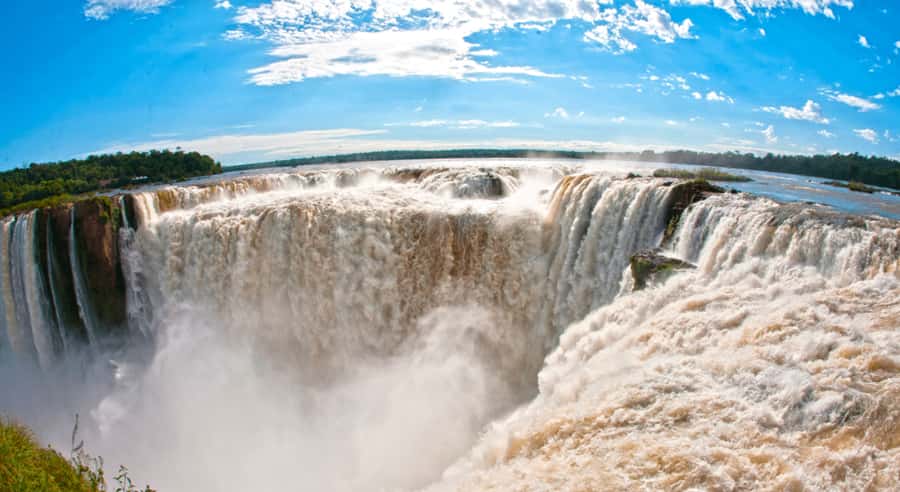From Foz do Iguaçu: Argentinian Iguazu Falls with Ticket - Why the Argentine side deserves a full day