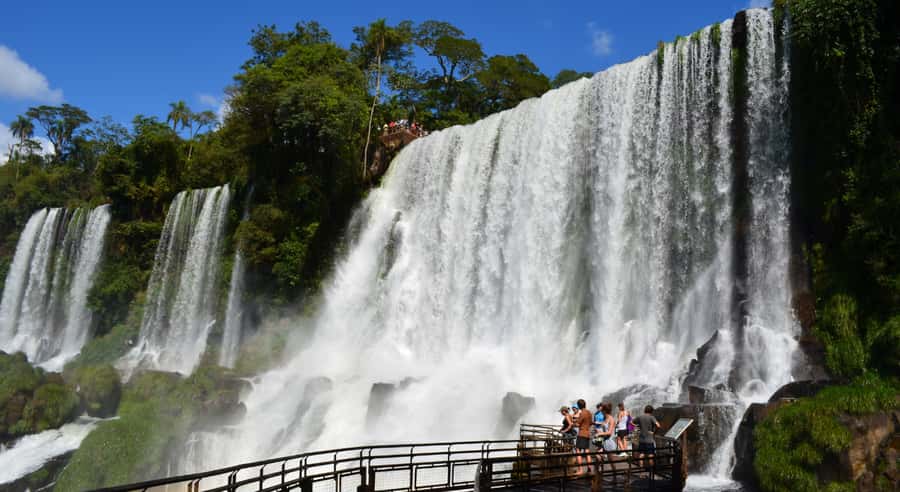 From Foz do Iguaçu: Argentinian Iguazu Falls with Ticket - The park train and three different routes