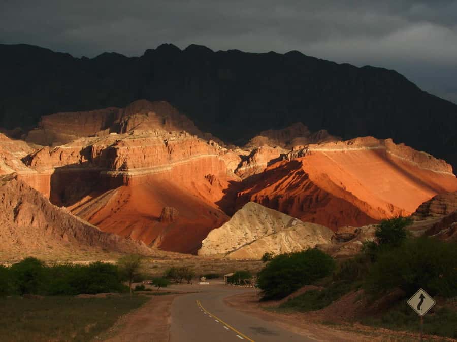 From Salta: Full-Day Tour to Cafayate with Wine Tasting - A guide makes the rock formations easier to read