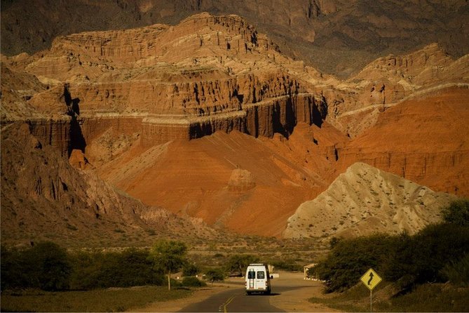 Full-day Cafayate, Lerma Valley, and Wine Tasting from Salta - The Lerma Valley opens the day