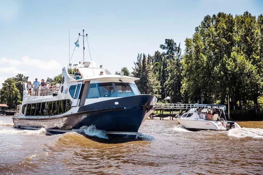 Full Day City Tour Buenos Aires, Recoleta Cemetery and Tigre - Key points at a glance