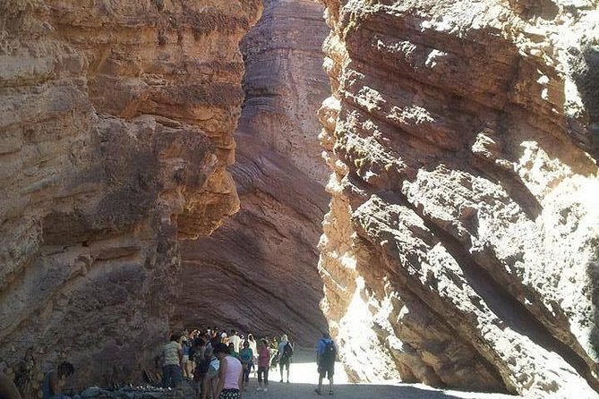 Full-Day Tour Cafayate Calchaqui Valleys with Wine - Why the Quebrada de las Conchas is worth the long ride