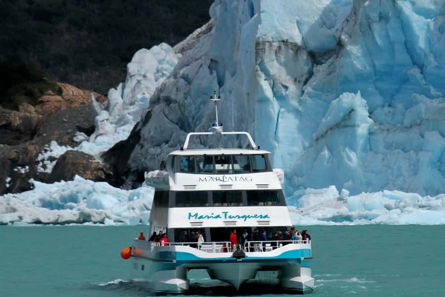 Gourmet Glacier Cruise & Footbridges of Perito Moreno - Icebergs and the distant Upsala Glacier