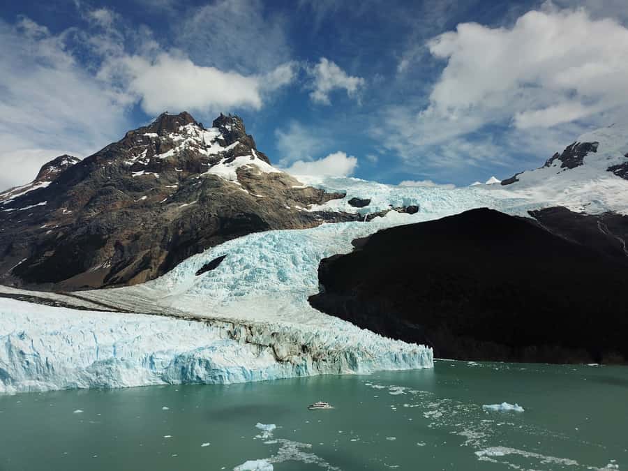 Gourmet Glacier Cruise & Footbridges of Perito Moreno - The 7:00 AM pickup and ride to Private Port La Soledad