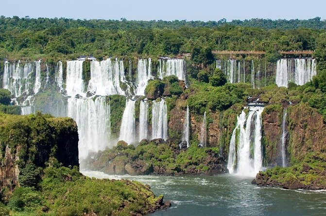 Iguazu Falls: Visit to Argentinian and Brazilian Side in two days - Guides can make the difference