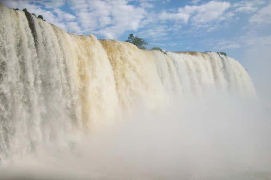 Iguazu in 2 Days: Argentina & Brazil Sides of Iguazu Falls - Brazil’s 1,200-meter panoramic path