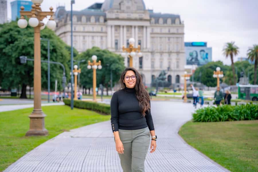 Jewish Sites Buenos Aires Private Walking and Car Tour - The guide is the heart of the experience