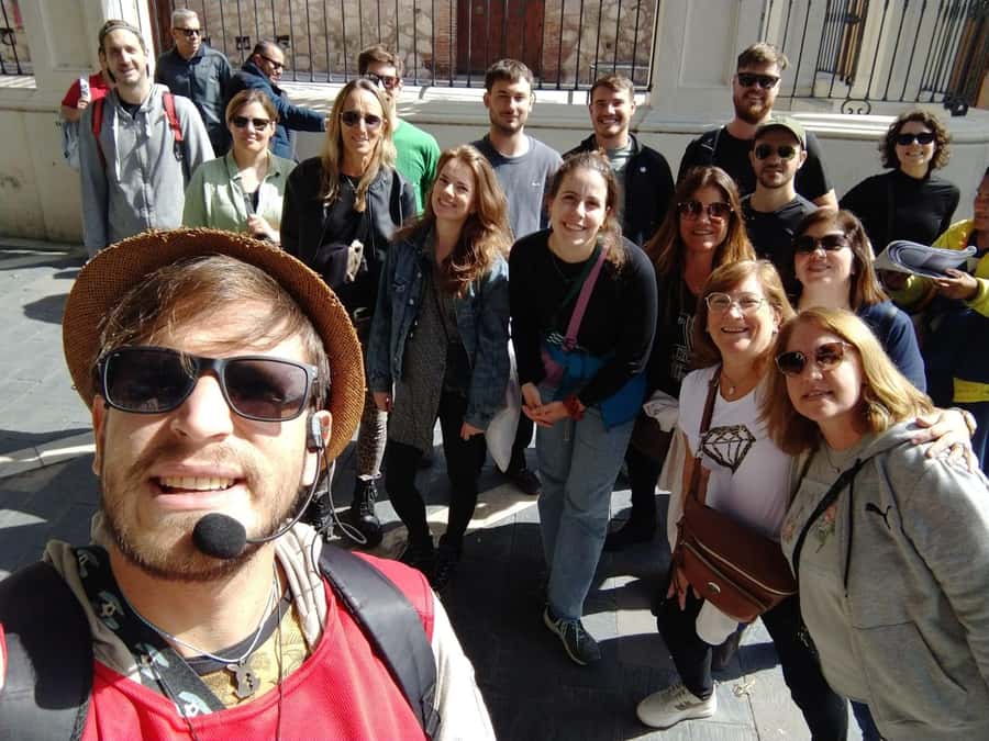 La Docta Free Walking Tour "Córdoba La Antigua". - Cabildo and the Cathedral of Córdoba