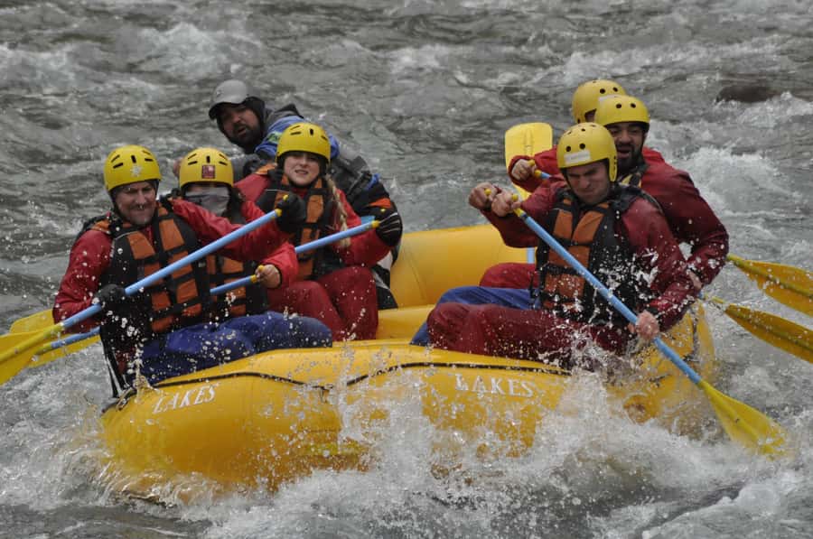 Mendoza: 12-KM River Rafting Tour in the Andes - Who will enjoy this Mendoza rafting trip?